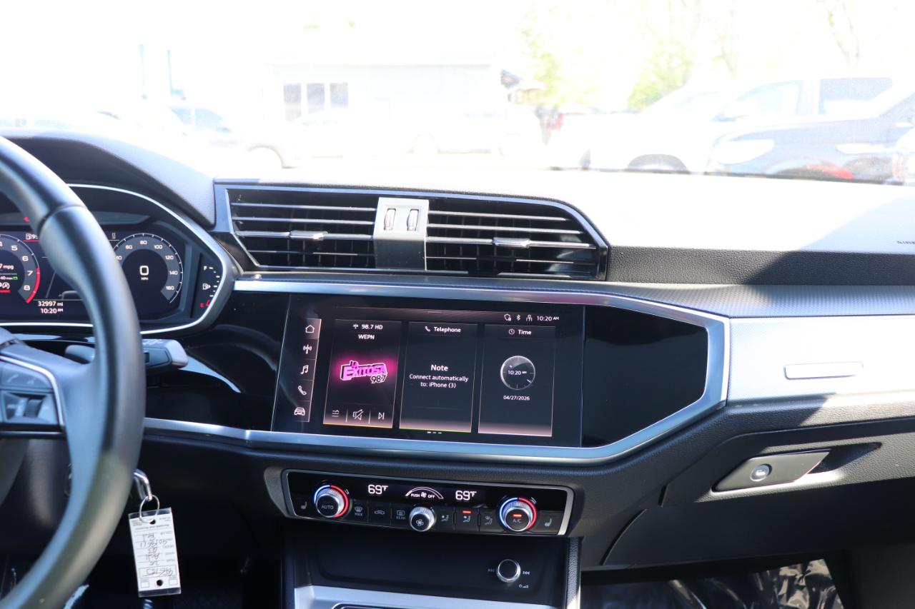 Audi Q3 S line Premium 45 TFSI quattro 2025