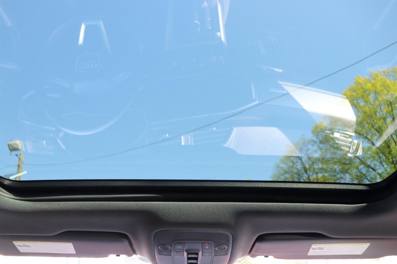 Audi Q3 S line Premium 45 TFSI quattro 2025