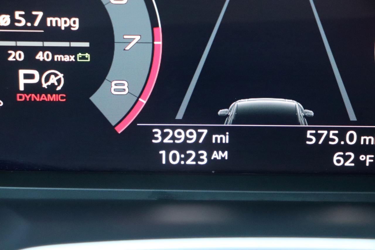 Audi Q3 S line Premium 45 TFSI quattro 2025