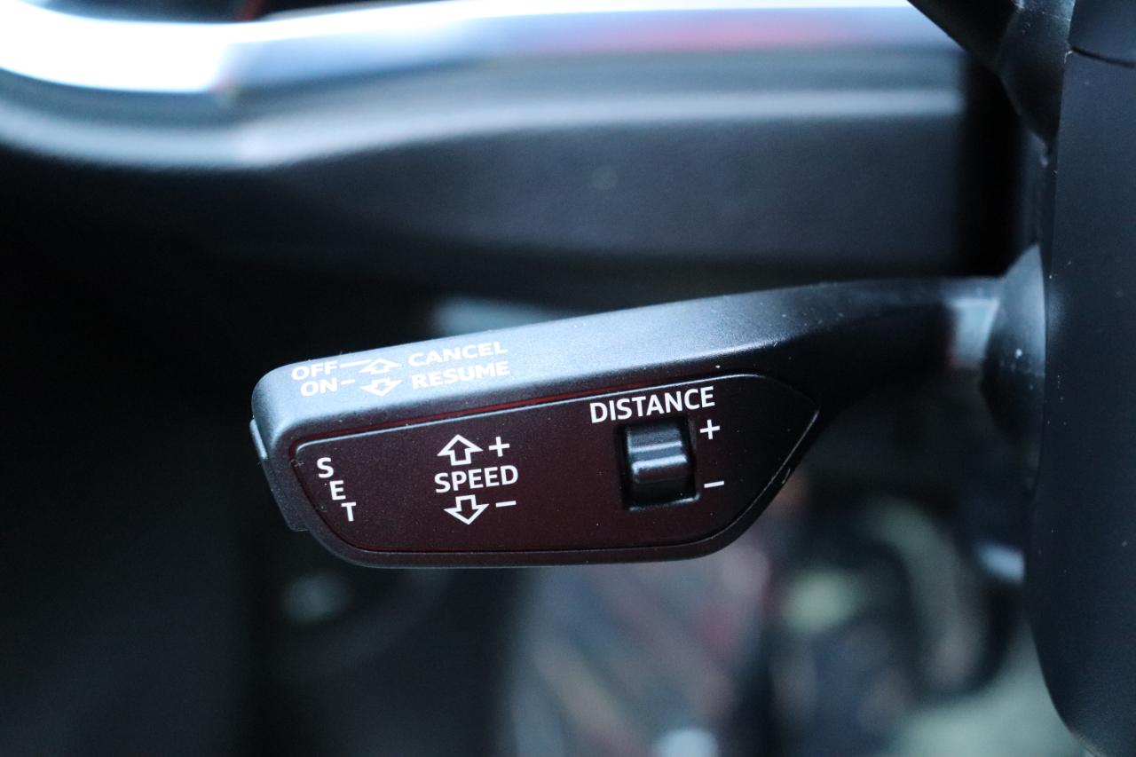 Audi Q3 S line Premium 45 TFSI quattro 2025