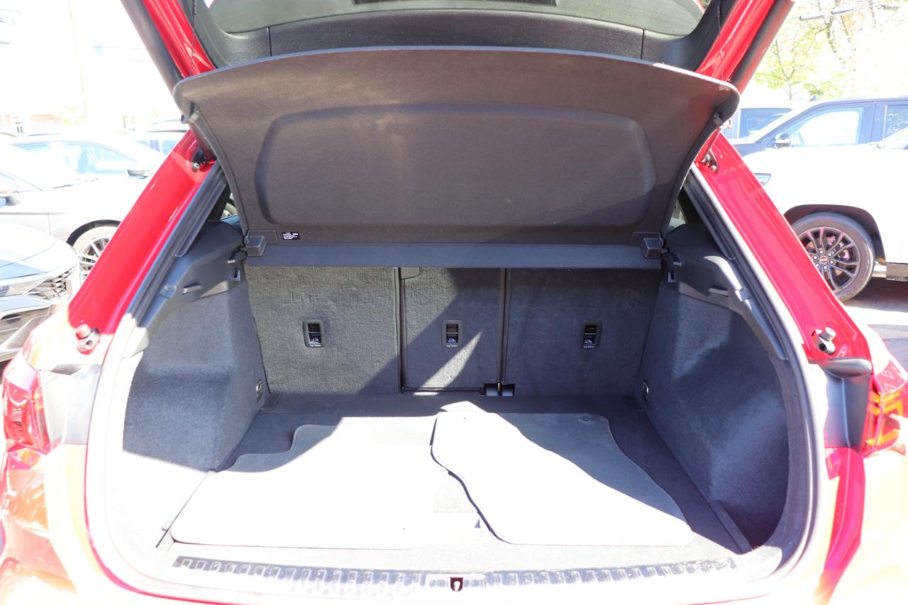 Audi Q3 S line Premium 45 TFSI quattro 2025