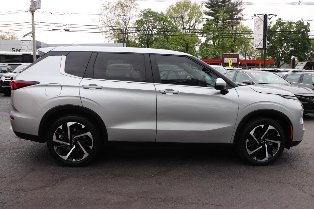 Mitsubishi Outlander SE S-AWC 2024