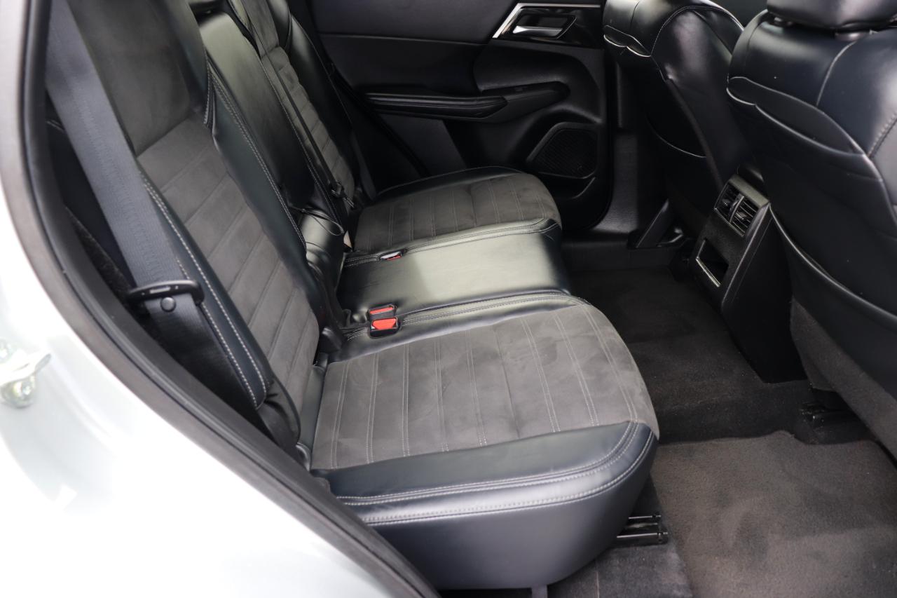 Mitsubishi Outlander SE S-AWC 2024