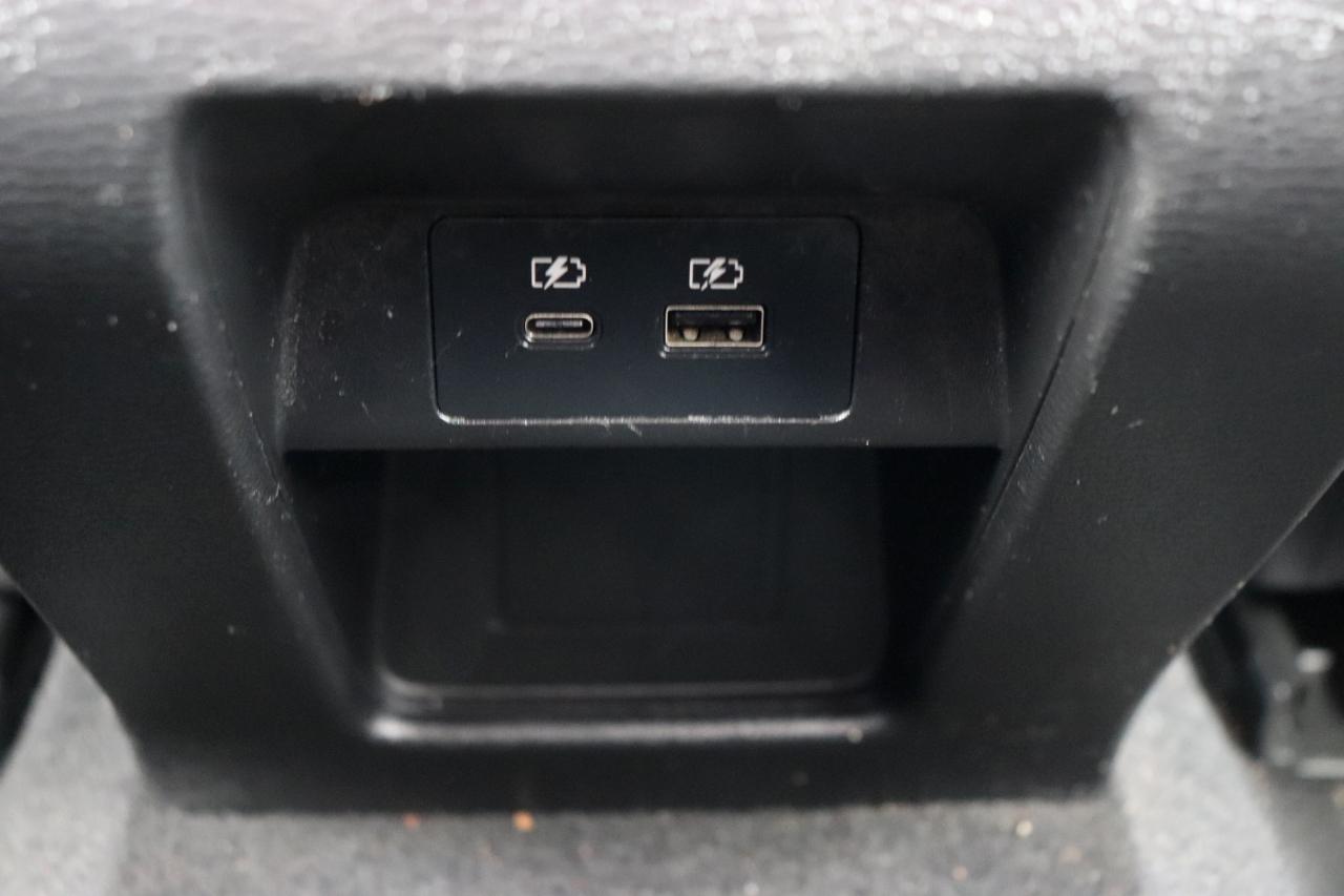 Mitsubishi Outlander SE S-AWC 2024