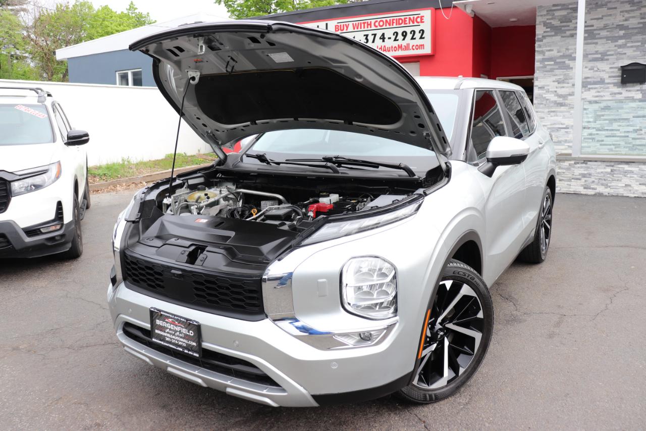 Mitsubishi Outlander SE S-AWC 2024