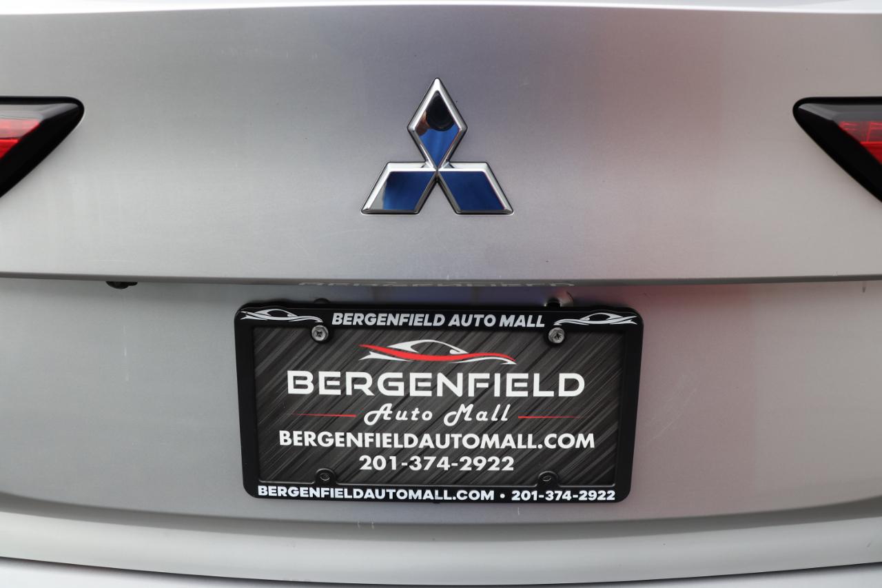 Mitsubishi Outlander SE S-AWC 2024