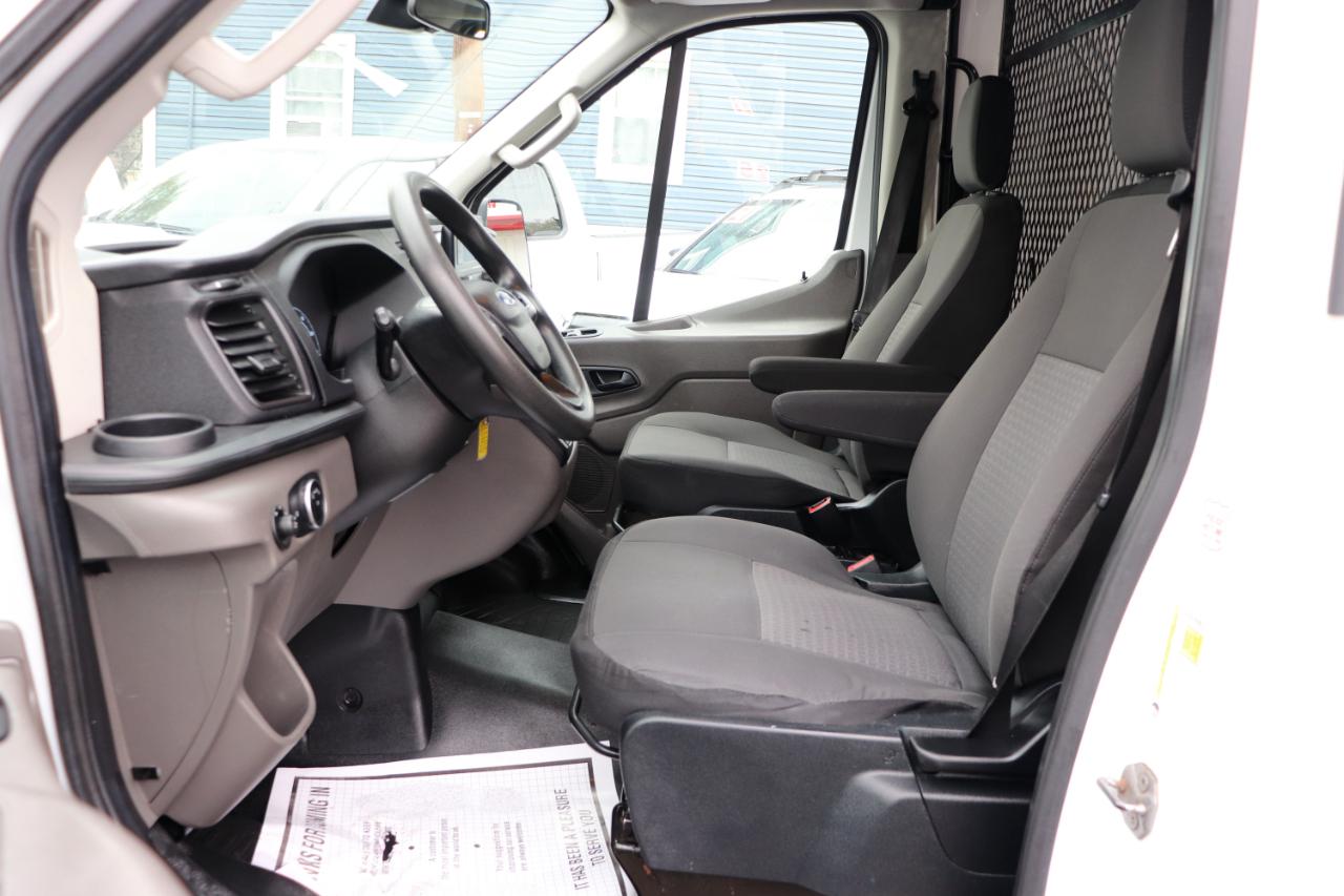 Ford Transit Cargo Van T-250 130" Med Rf 9070 GVWR RWD 2020