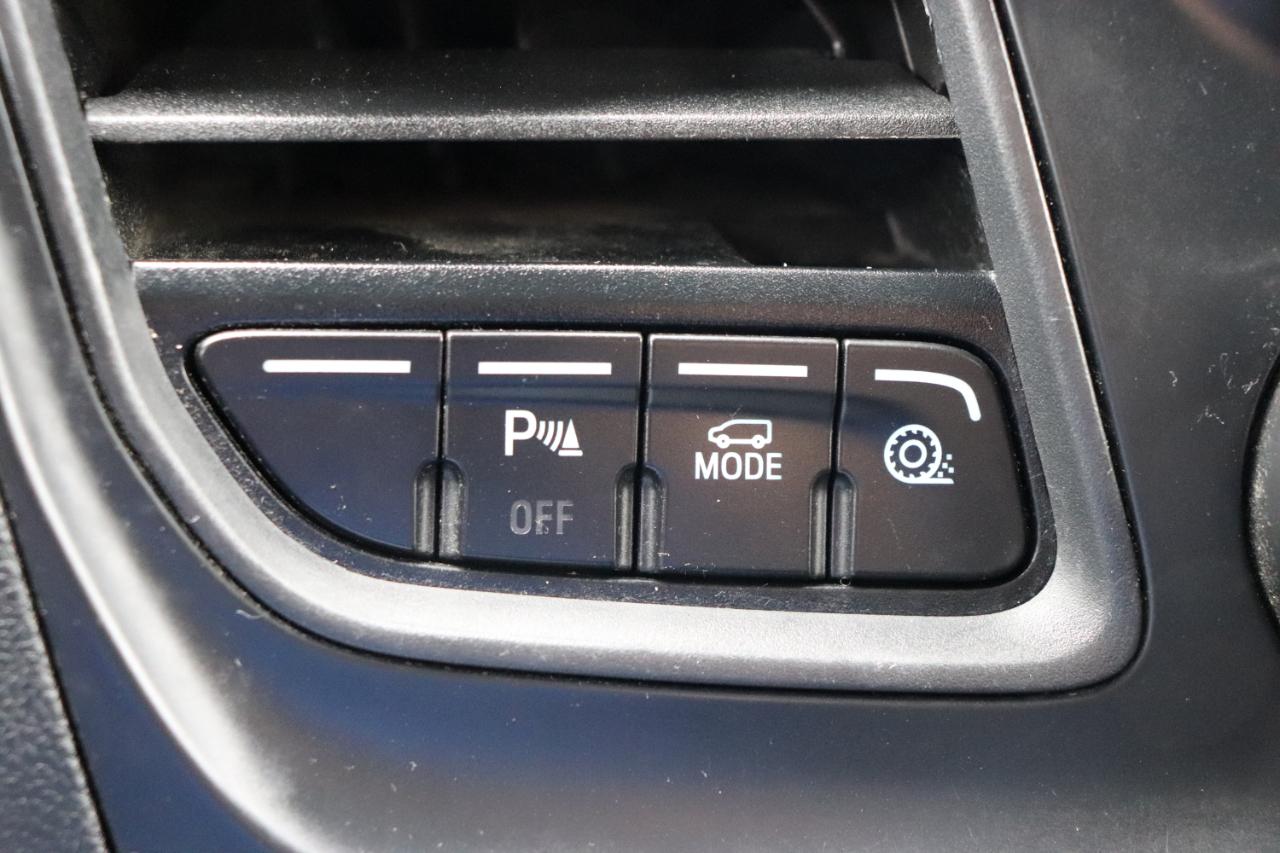 Ford Transit Cargo Van T-250 130" Med Rf 9070 GVWR RWD 2020