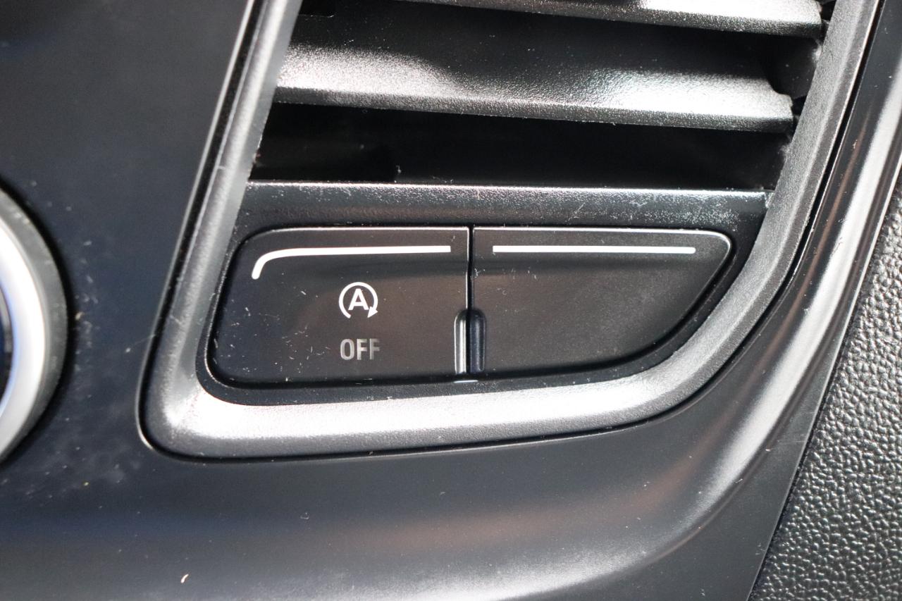 Ford Transit Cargo Van T-250 130" Med Rf 9070 GVWR RWD 2020