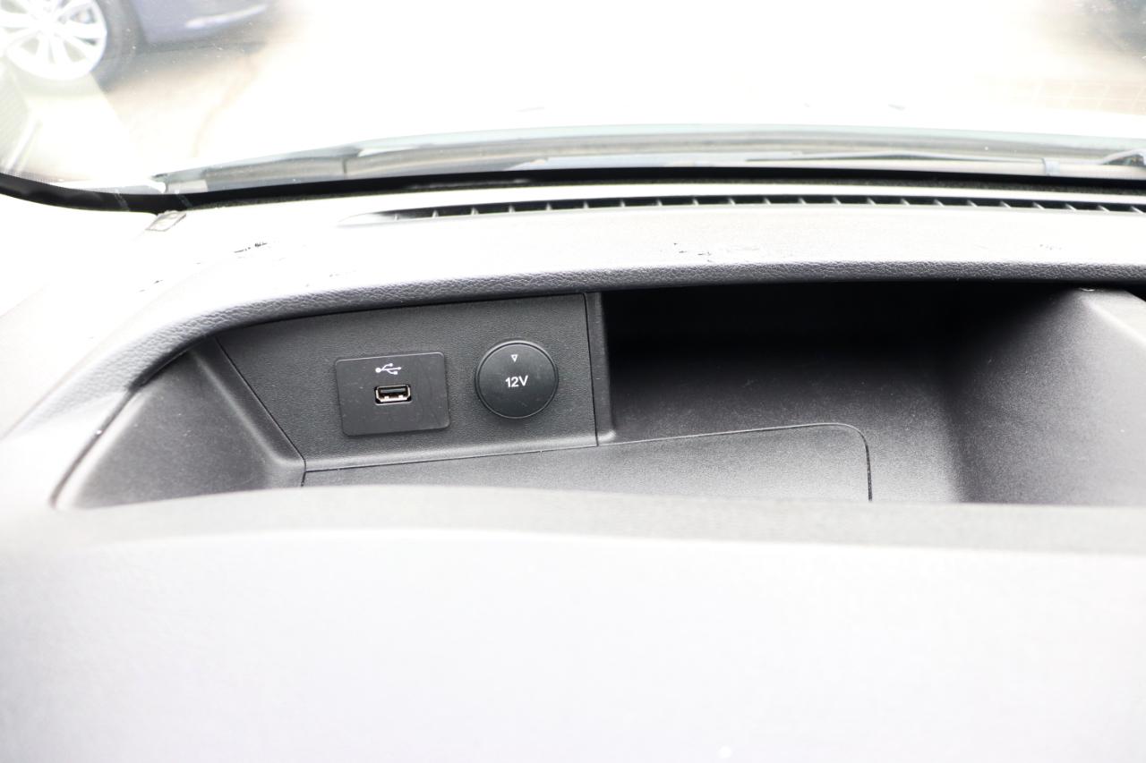 Ford Transit Cargo Van T-250 130" Med Rf 9070 GVWR RWD 2020