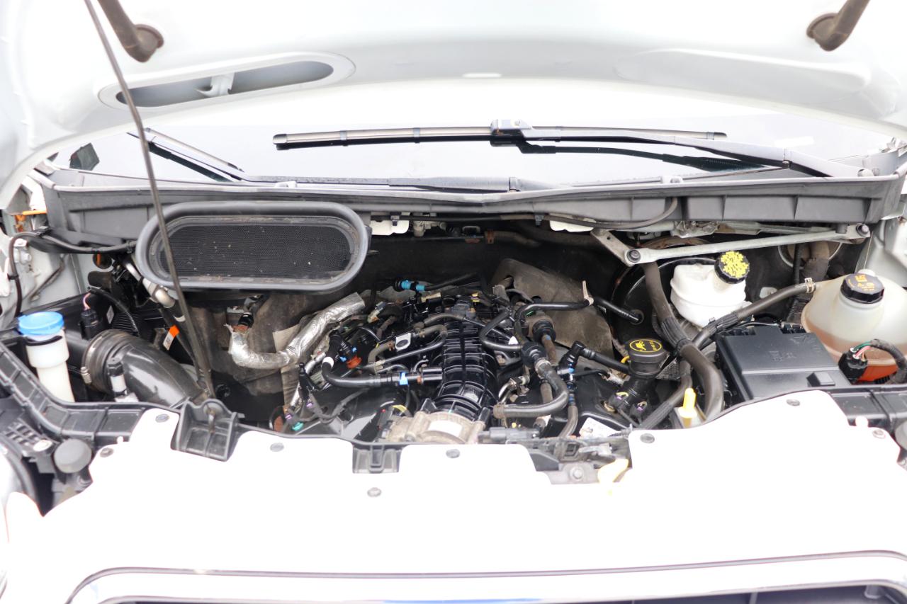 Ford Transit Cargo Van T-250 130" Med Rf 9070 GVWR RWD 2020