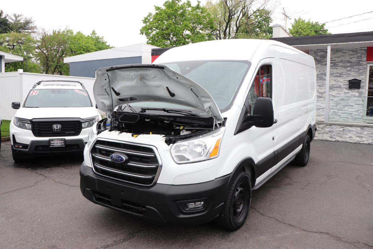 Ford Transit Cargo Van T-250 130" Med Rf 9070 GVWR RWD 2020