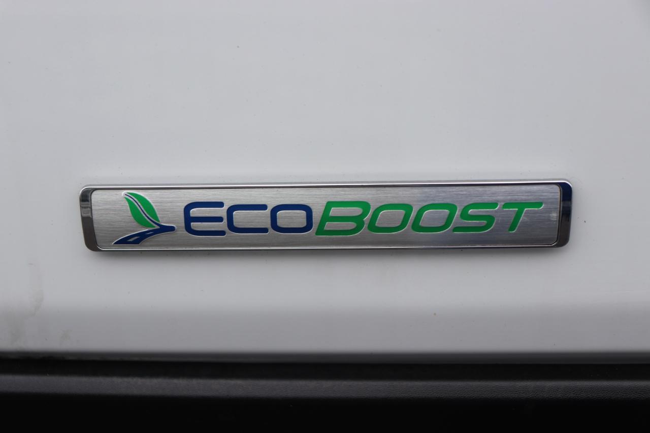 Ford Transit Cargo Van T-250 130" Med Rf 9070 GVWR RWD 2020