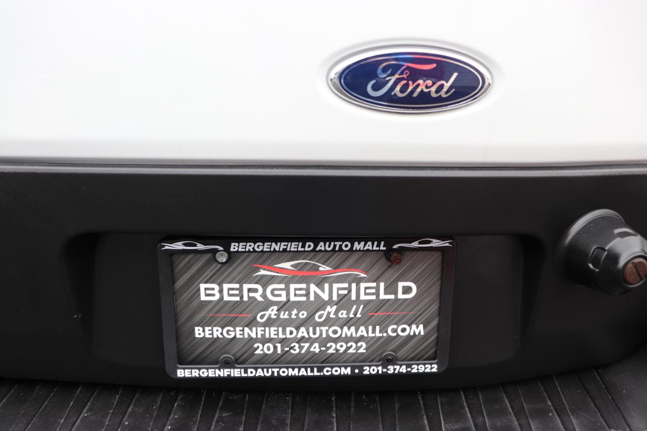 Ford Transit Cargo Van T-250 130" Med Rf 9070 GVWR RWD 2020