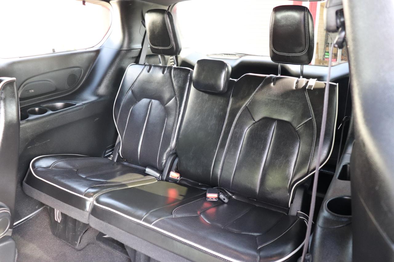 Chrysler Pacifica Limited FWD 2025