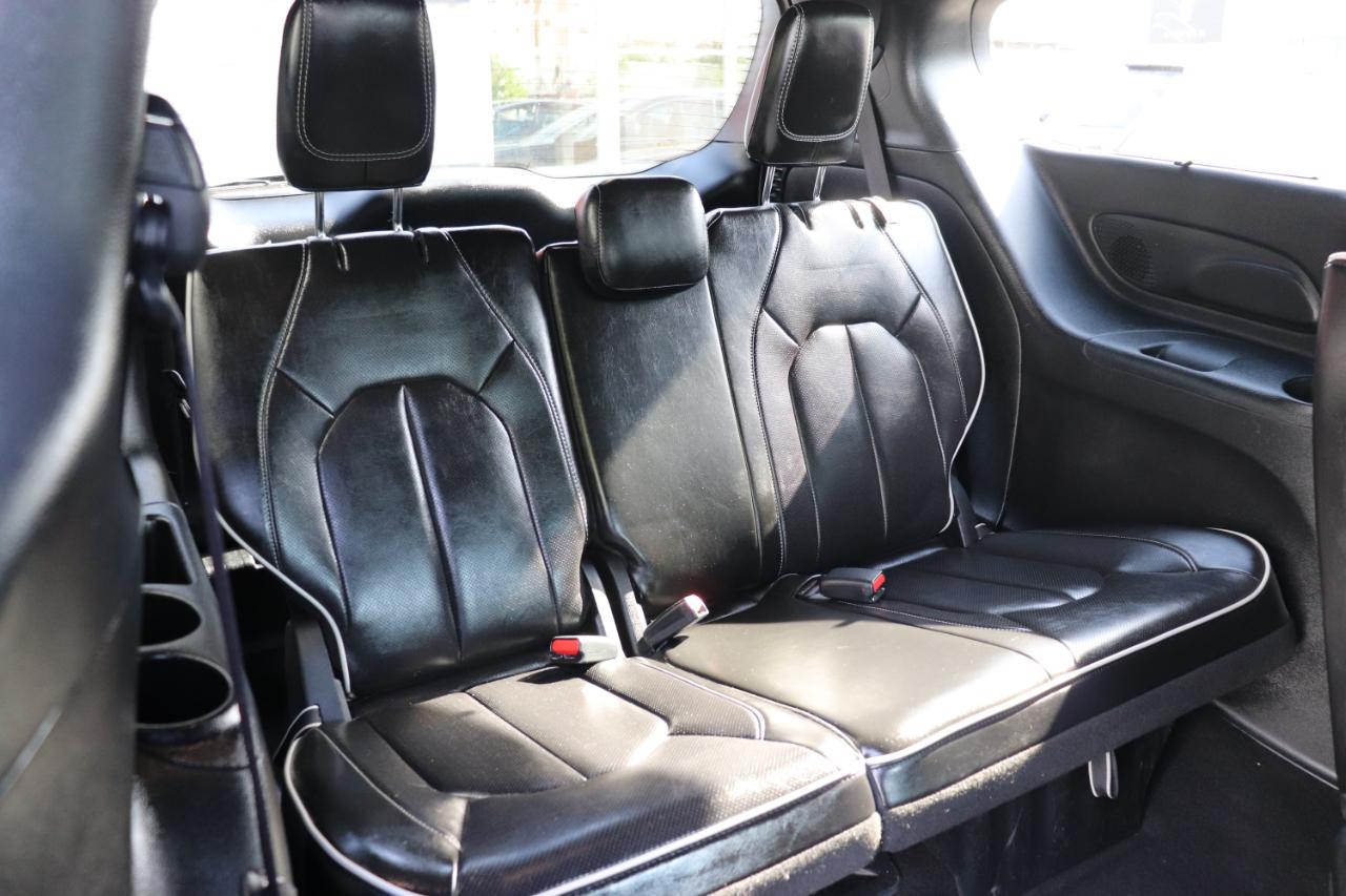 Chrysler Pacifica Limited FWD 2025