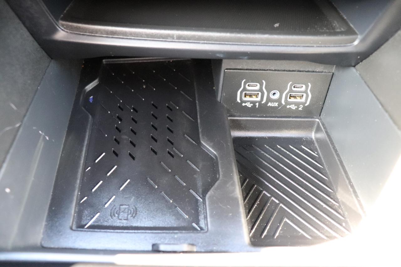 Chrysler Pacifica Limited FWD 2025