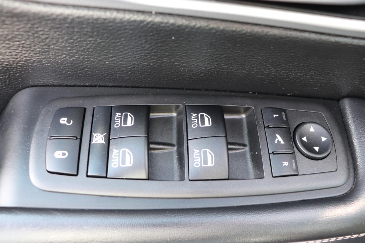 Chrysler Pacifica Limited FWD 2025