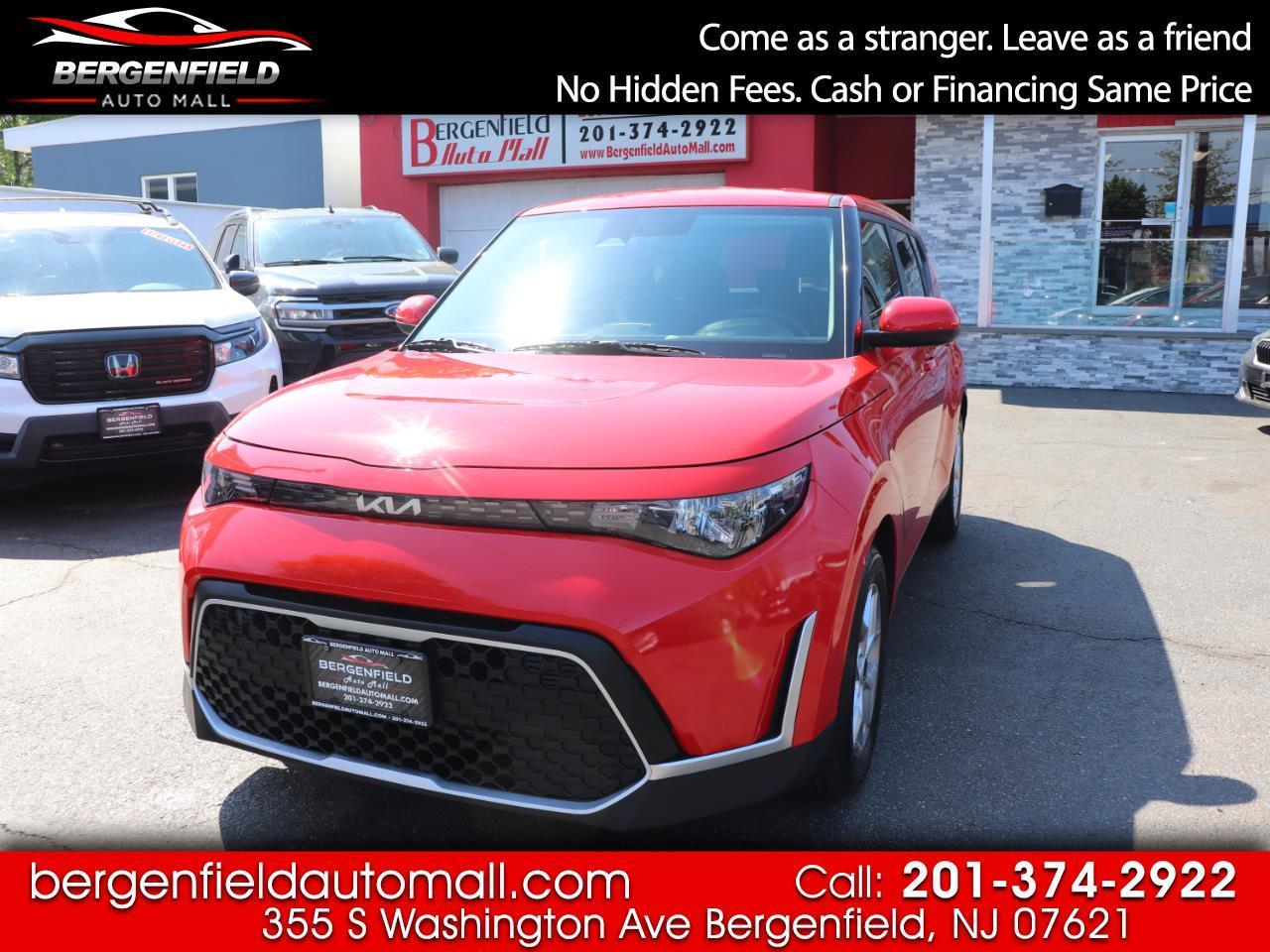 2023 Kia Soul LX IVT