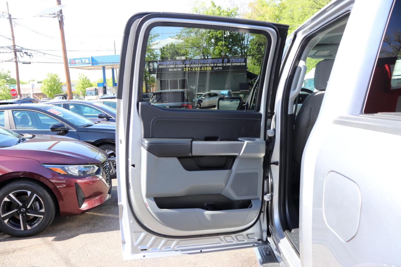 Ford F-150 XLT 4WD SuperCrew 5.5' Box 2024
