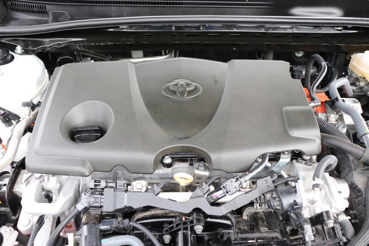 Toyota Camry SE Hyb 4D Sedan FWD 2025