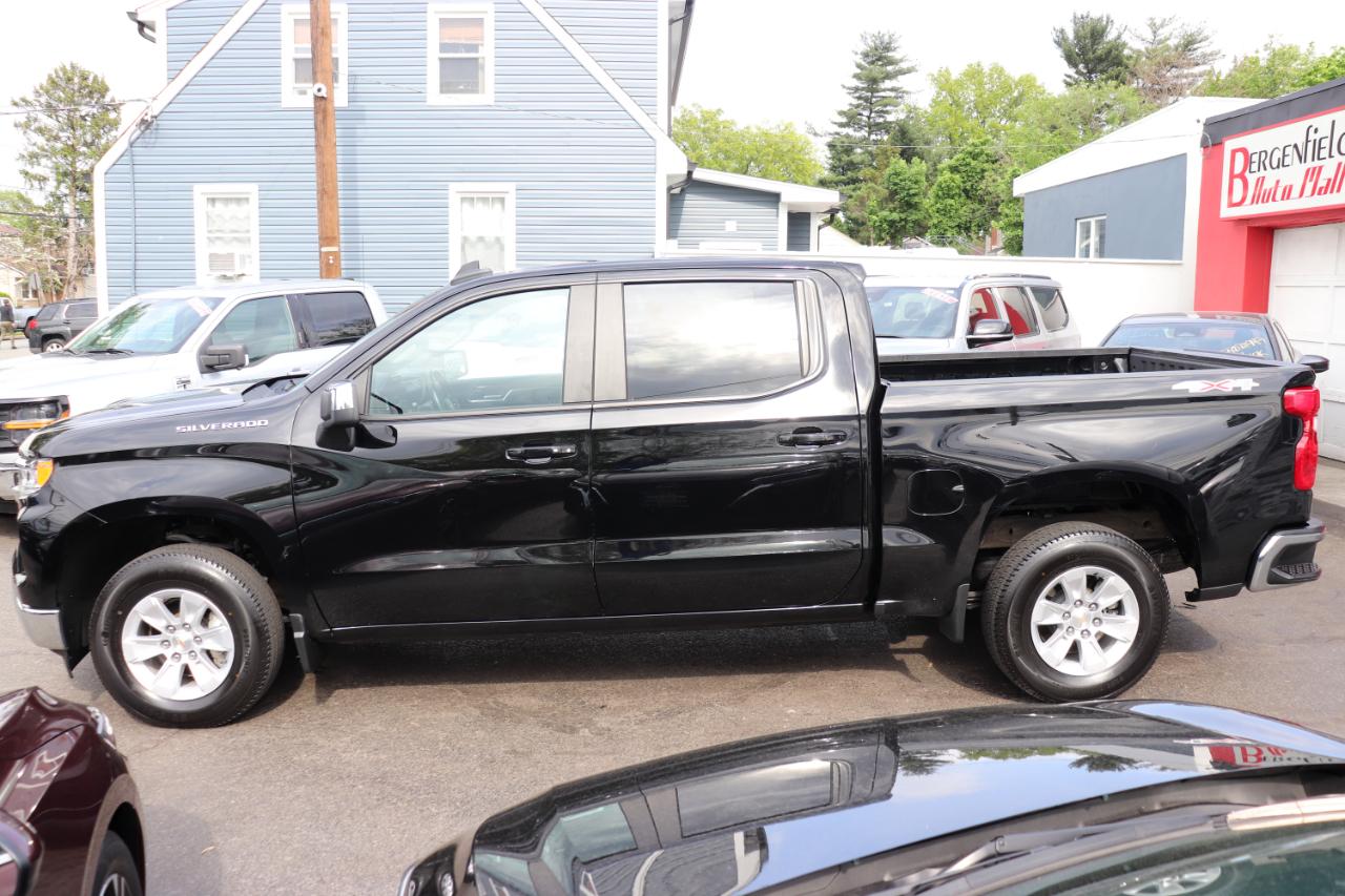 Chevrolet Silverado 1500 4WD Crew Cab 147" LT w/1LT 2025