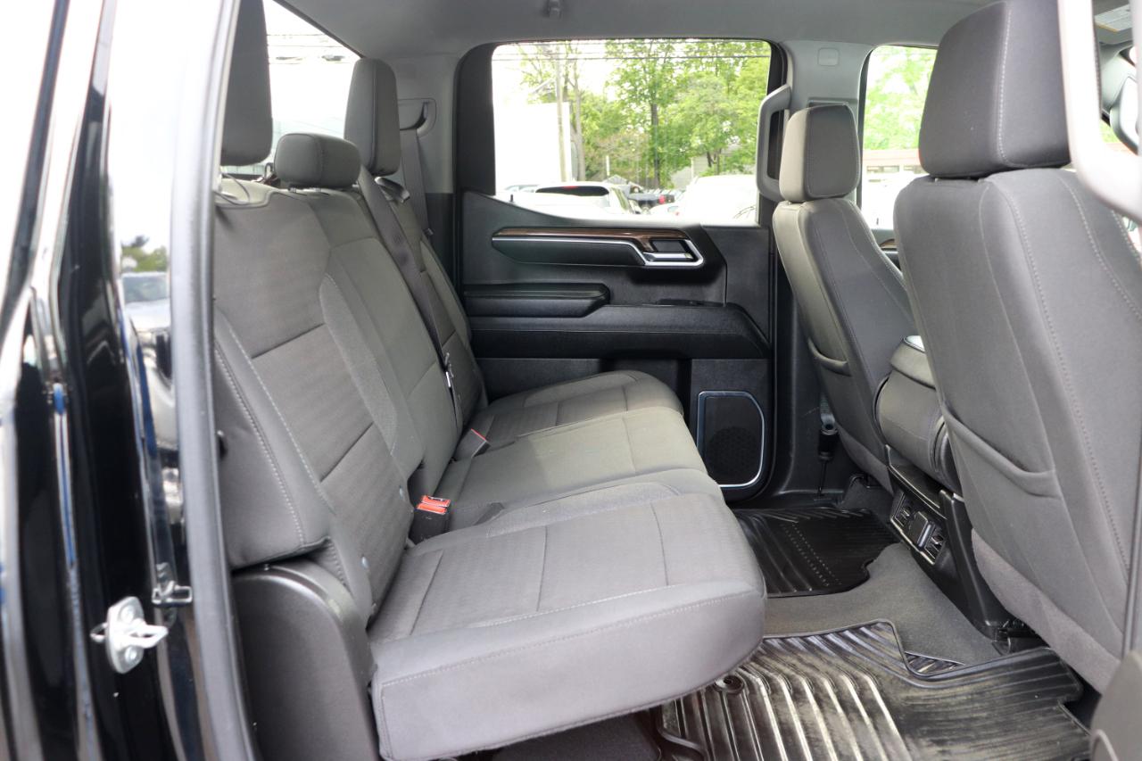 Chevrolet Silverado 1500 4WD Crew Cab 147" LT w/1LT 2025
