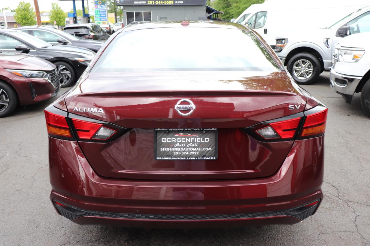 Nissan Altima 2.5 SV Sedan 2024