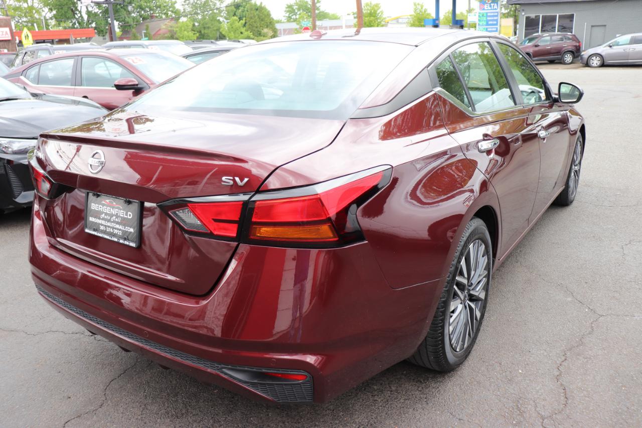 Nissan Altima 2.5 SV Sedan 2024