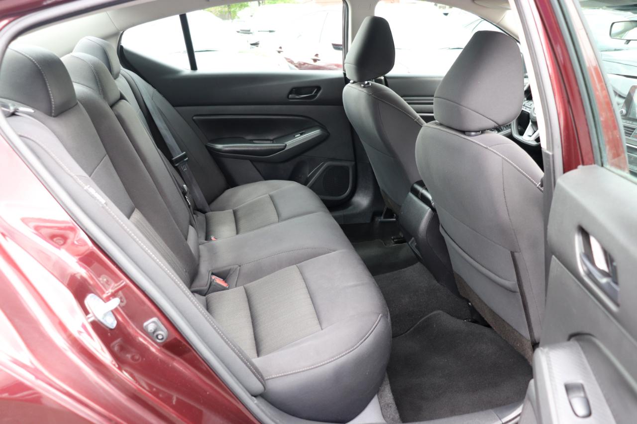 Nissan Altima 2.5 SV Sedan 2024