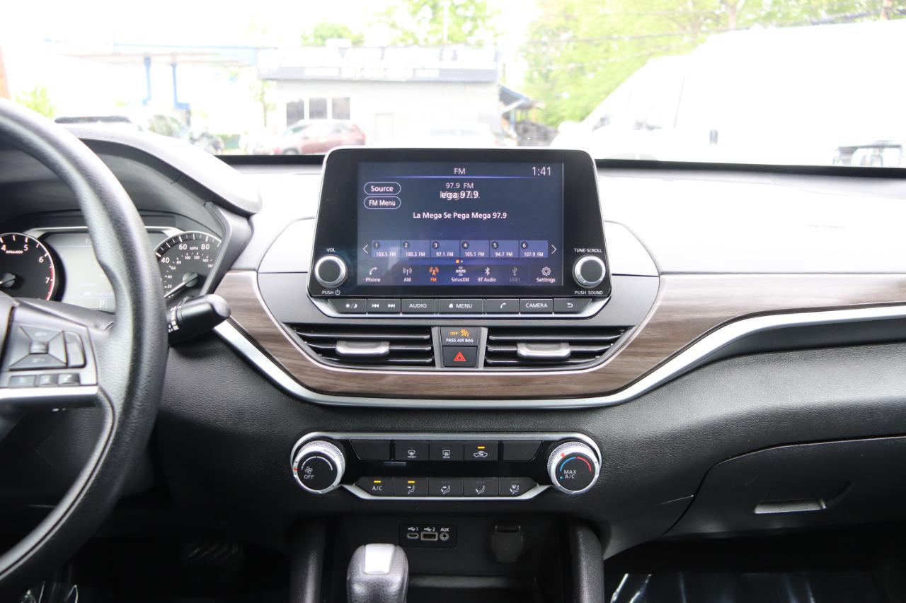 Nissan Altima 2.5 SV Sedan 2024