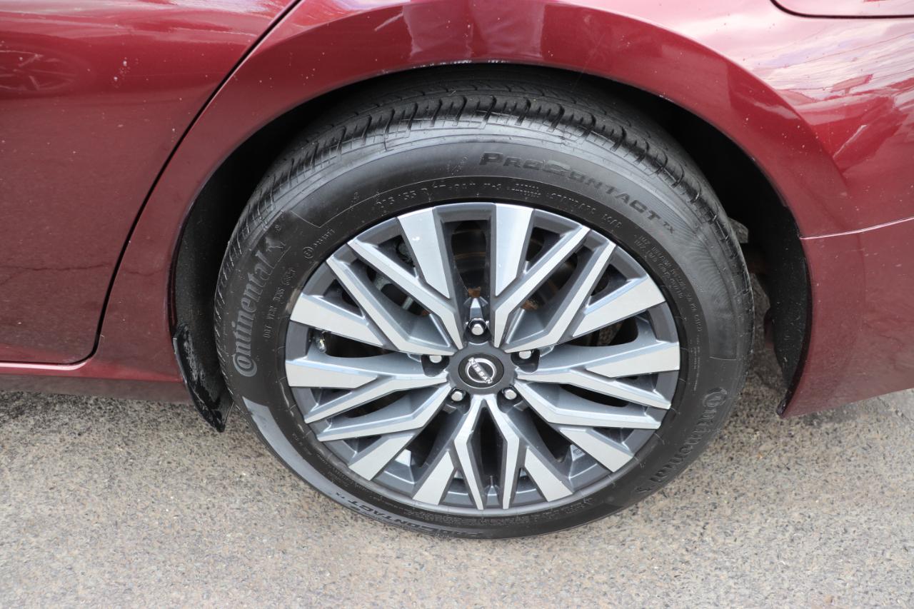 Nissan Altima 2.5 SV Sedan 2024