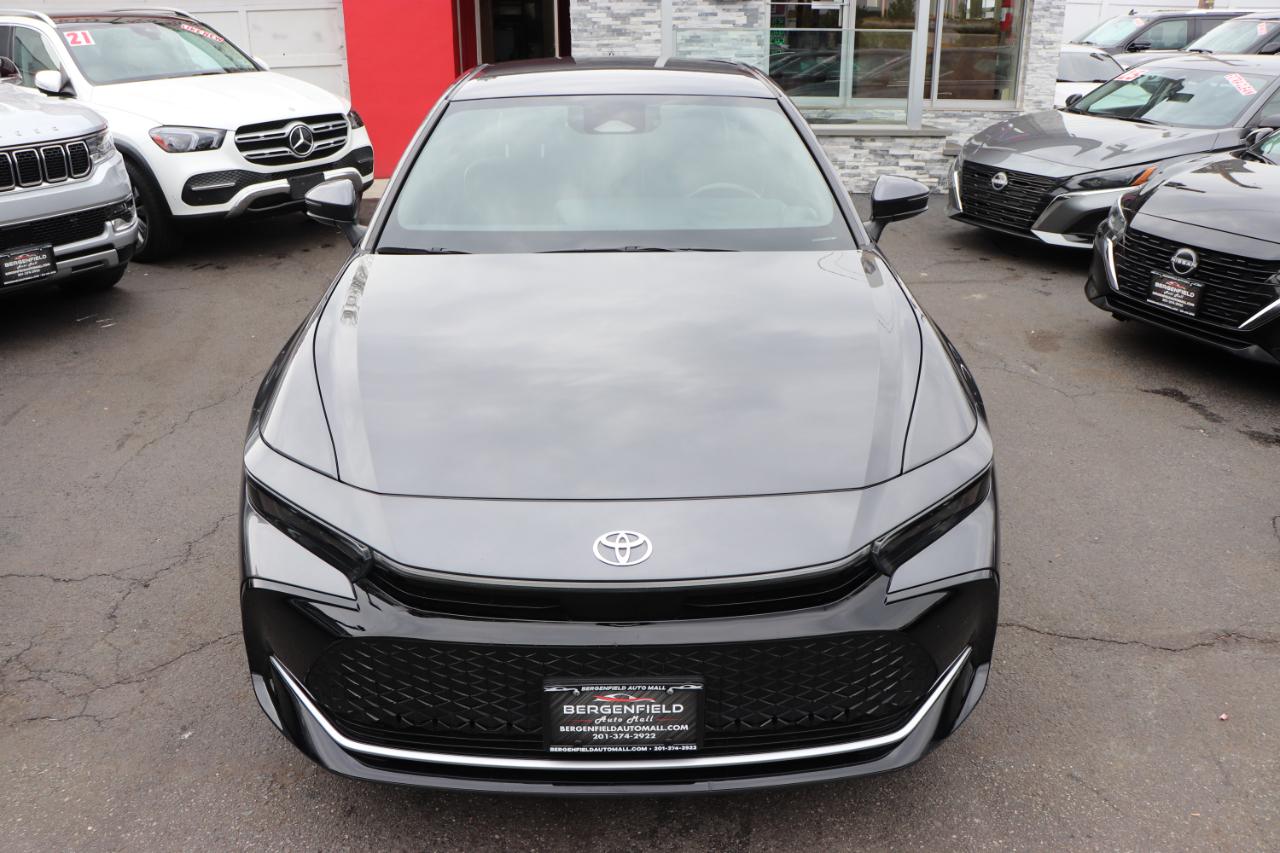 Toyota Crown XLE AWD (Natl) 2024