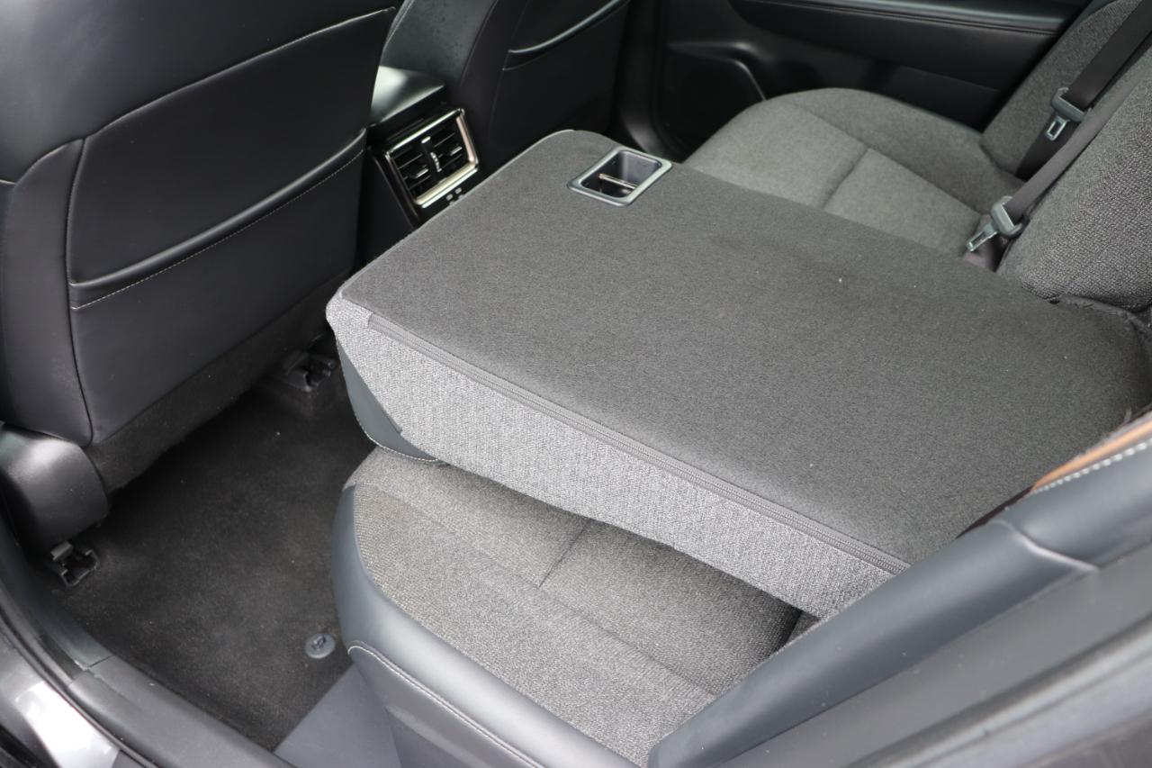Toyota Crown XLE AWD (Natl) 2024