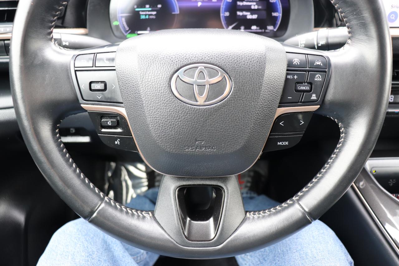 Toyota Crown XLE AWD (Natl) 2024