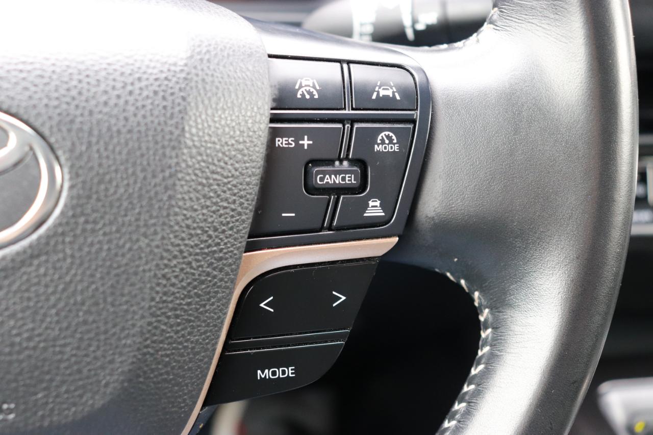 Toyota Crown XLE AWD (Natl) 2024