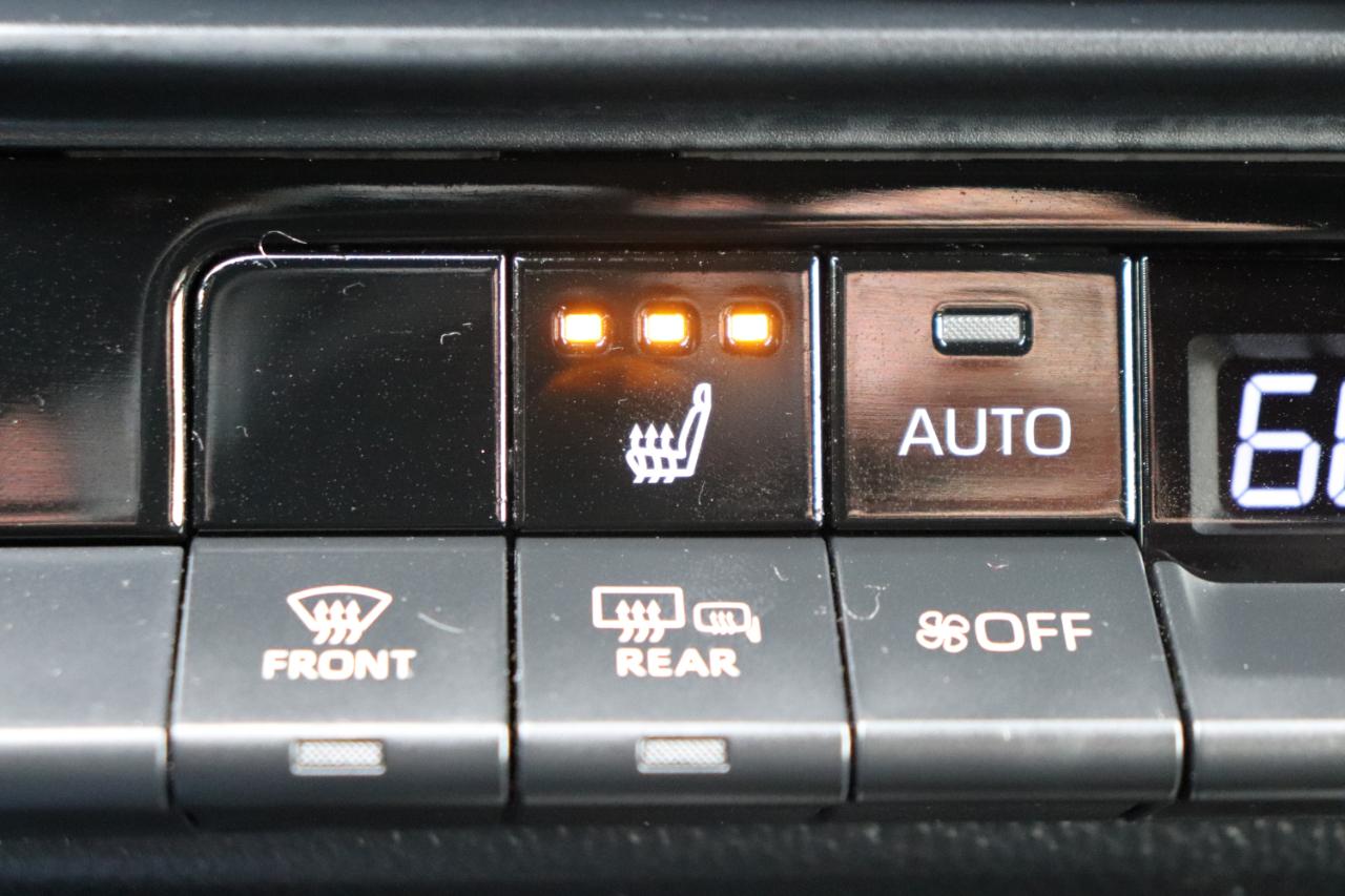 Toyota Crown XLE AWD (Natl) 2024