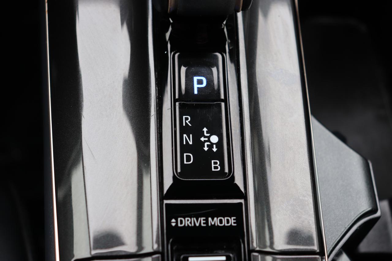 Toyota Crown XLE AWD (Natl) 2024