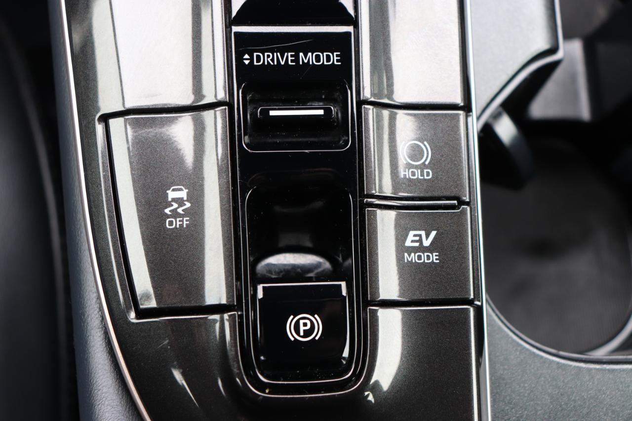 Toyota Crown XLE AWD (Natl) 2024