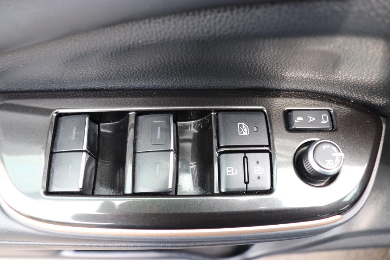 Toyota Crown XLE AWD (Natl) 2024