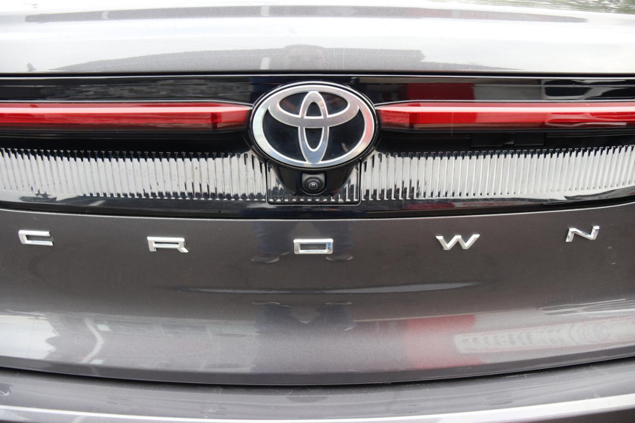 Toyota Crown XLE AWD (Natl) 2024