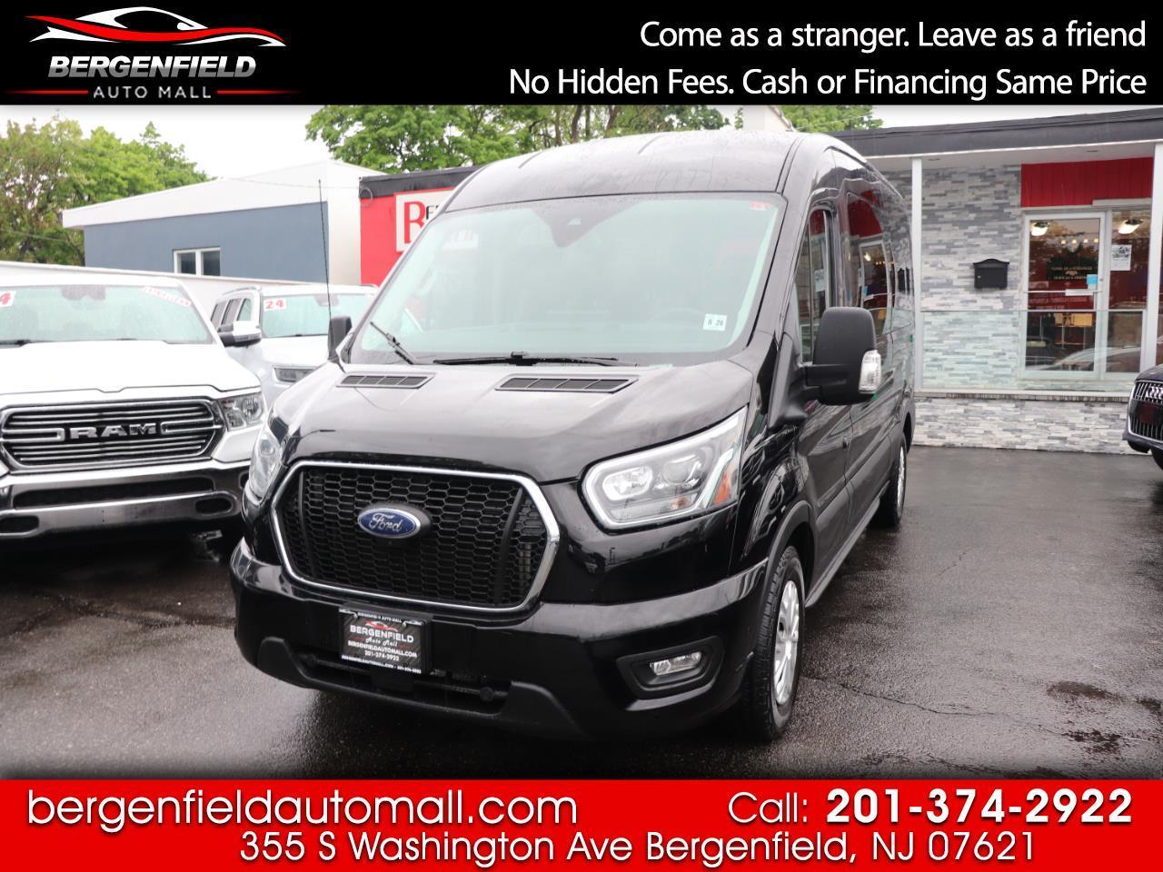 2023 Ford Transit Passenger Wagon T-350 148" Med Roof XLT RWD