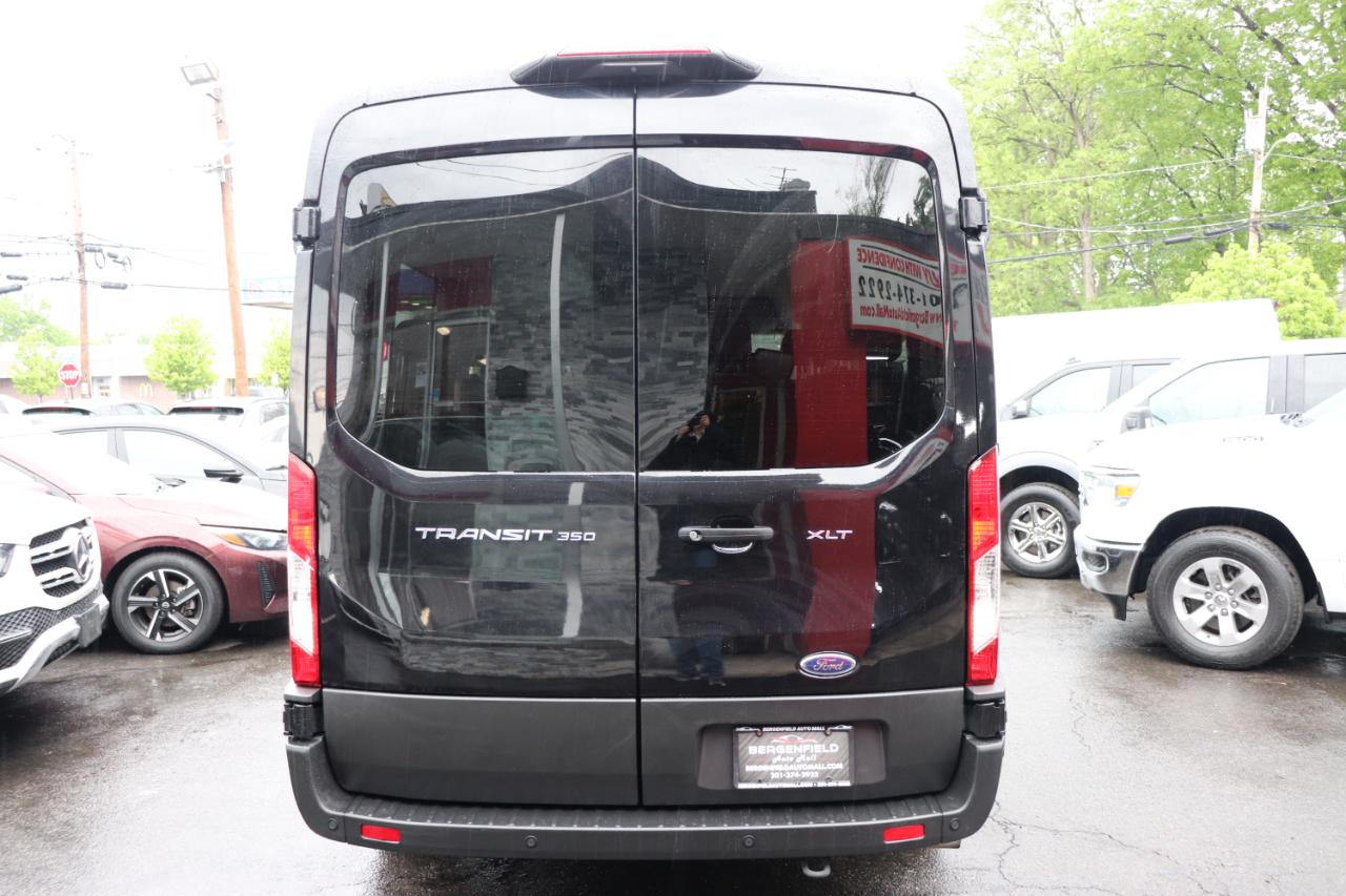Ford Transit Passenger Wagon T-350 148" Med Roof XLT RWD 2023