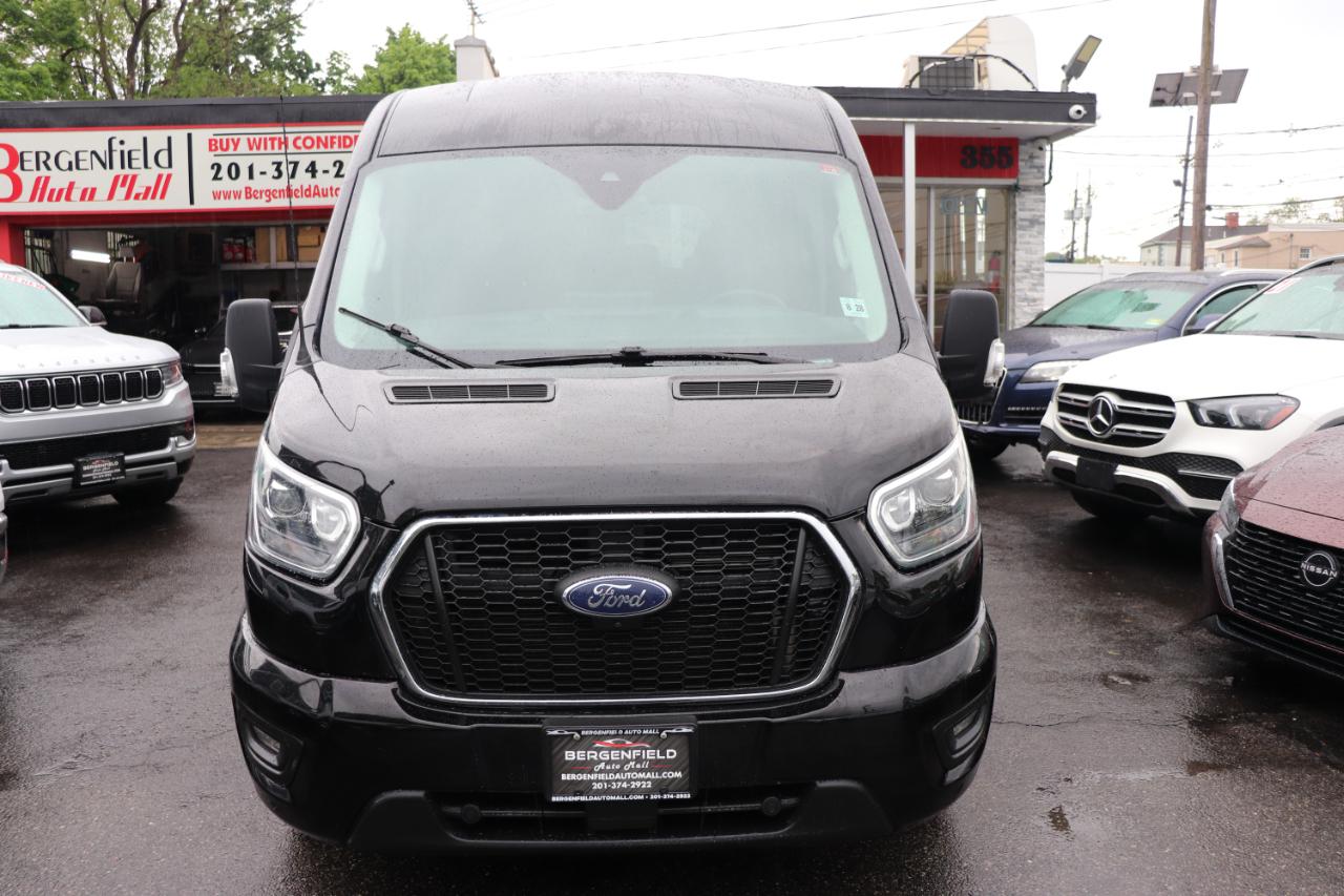 Ford Transit Passenger Wagon T-350 148" Med Roof XLT RWD 2023