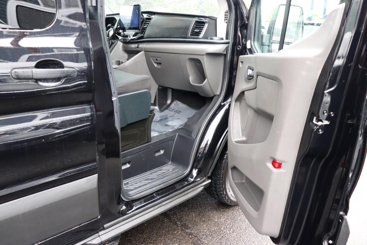 Ford Transit Passenger Wagon T-350 148" Med Roof XLT RWD 2023