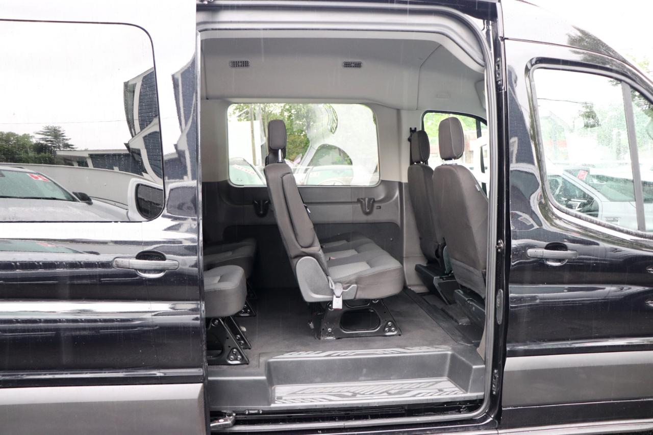 Ford Transit Passenger Wagon T-350 148" Med Roof XLT RWD 2023