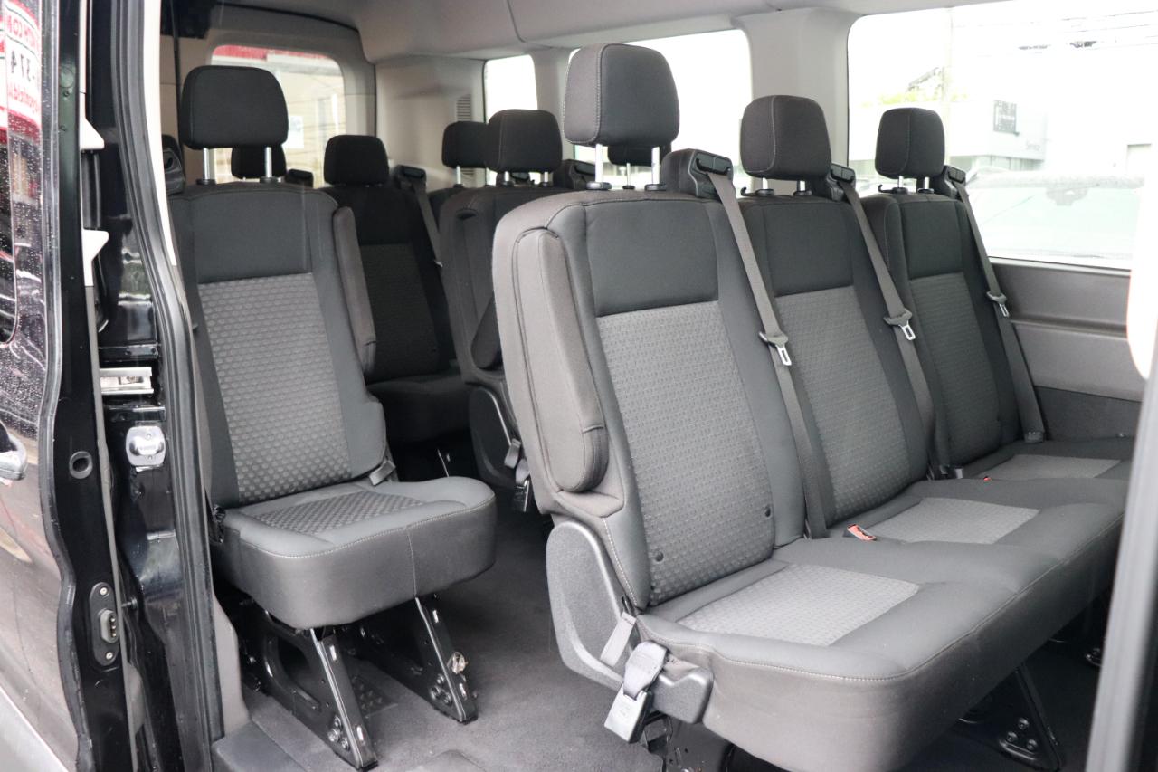 Ford Transit Passenger Wagon T-350 148" Med Roof XLT RWD 2023