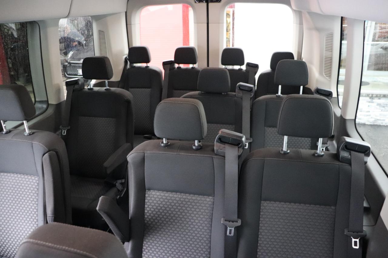 Ford Transit Passenger Wagon T-350 148" Med Roof XLT RWD 2023