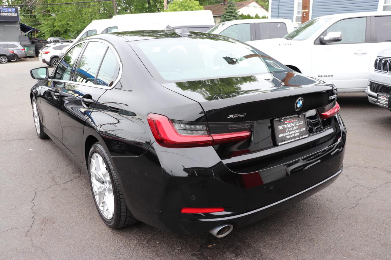 BMW 3 Series 330i xDrive Sedan 2025