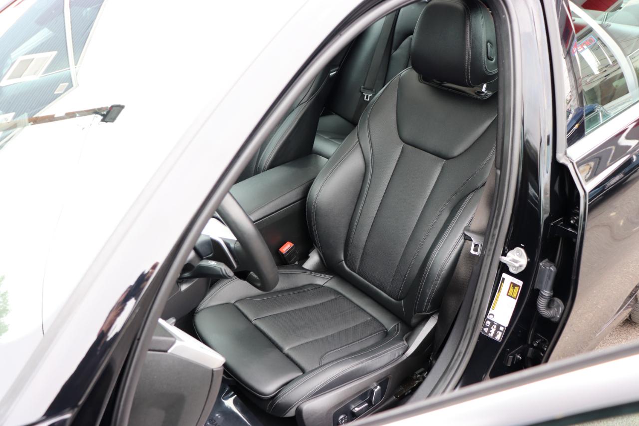 BMW 3 Series 330i xDrive Sedan 2025